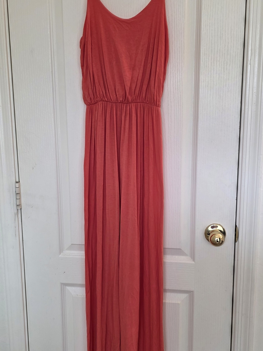 Lush Coral Scoop Neck Tank Top Small